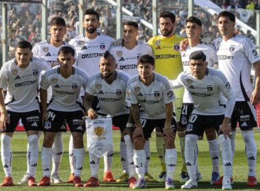 Formación de Colo-Colo vs Deportes la Serena en el Estadio Monumental.