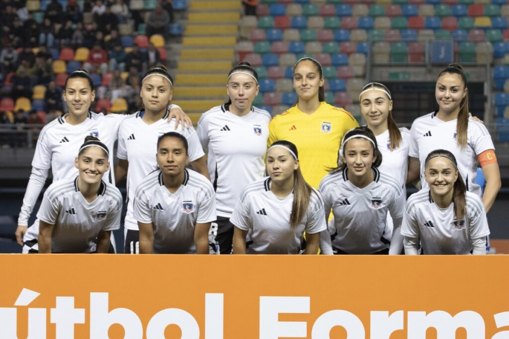 Formación Colo-Colo Femenino Juvenil.