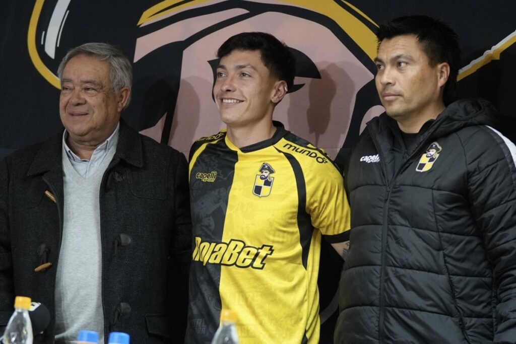 Cristián Zavala presentado en Coquimbo Unido.