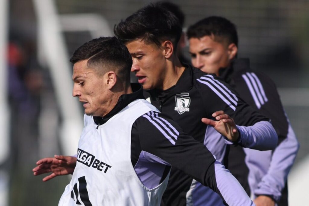 Jugadores de Colo-Colo durante un entrenamiento.