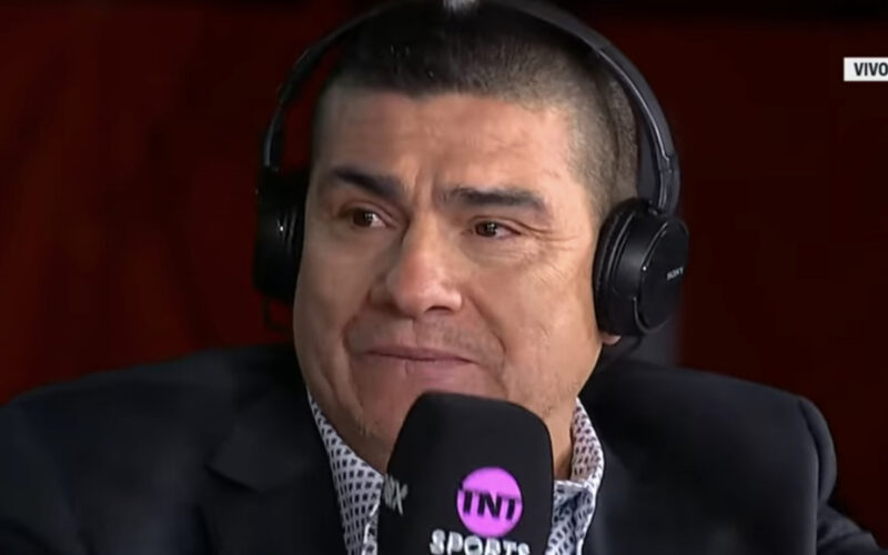 Primer plano de Marcelo Vega en Todos Somos Técnicos.