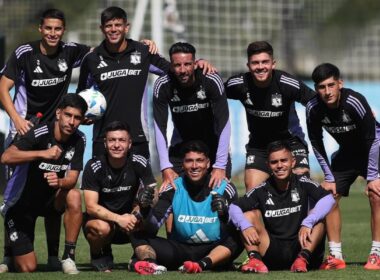 Jugadores de Colo-Colo en un entrenamiento en el Estadio Monumental.