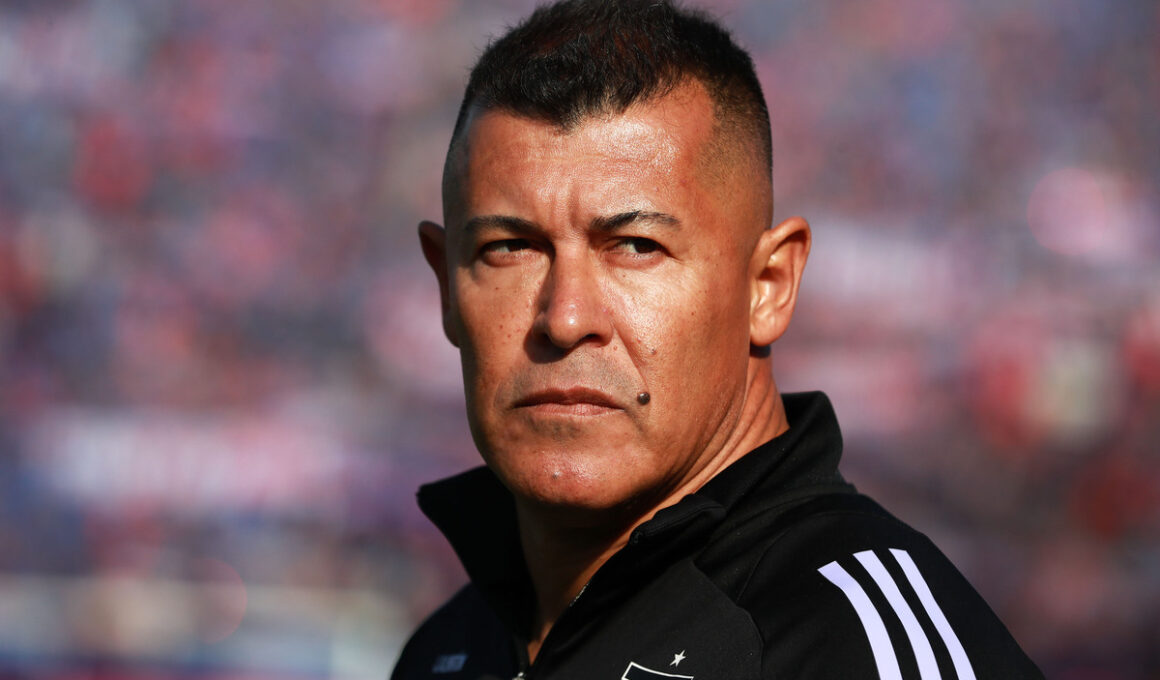 Primer plano de Jorge Almirón.
