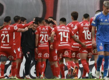 Ñublense igualó como local ante Universidad de Chile 2 a 2.