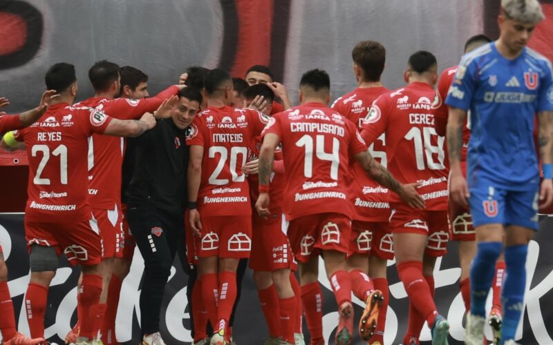 Ñublense igualó como local ante Universidad de Chile 2 a 2.